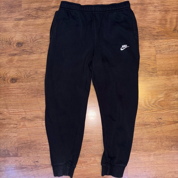 Nike Other - Nike Men/Unisex Black Sweatpants